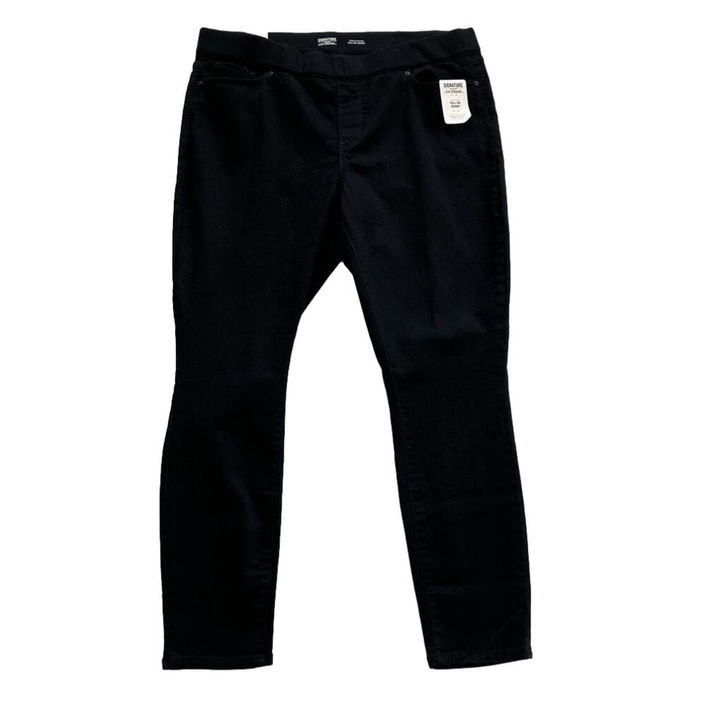 Signature by Levi Strauss Women's Skinny Jeans - Black